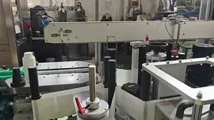Automatic Orientation Labeling Machine