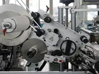 Automatic Top Labeling Machine
